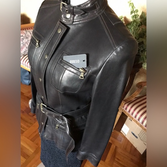 SOLD. NWT GUESS GENUINE LEATHER JACKET with BELT Size M - Picture 14 of 15
